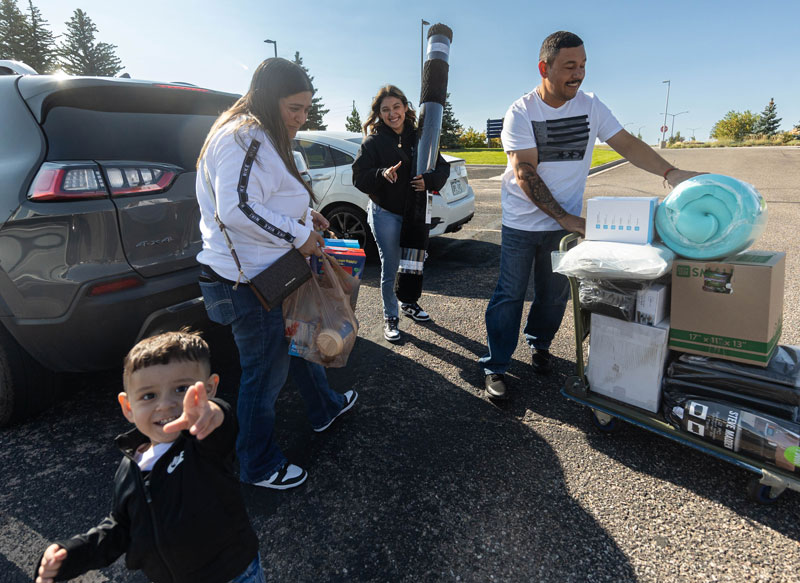Colorado native Yeilyn Bencomo was accompanied by her family as she moved back into Blue Hall for the second consecutive year. 
